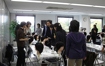 京都市支援事業　ヘアーカット教室